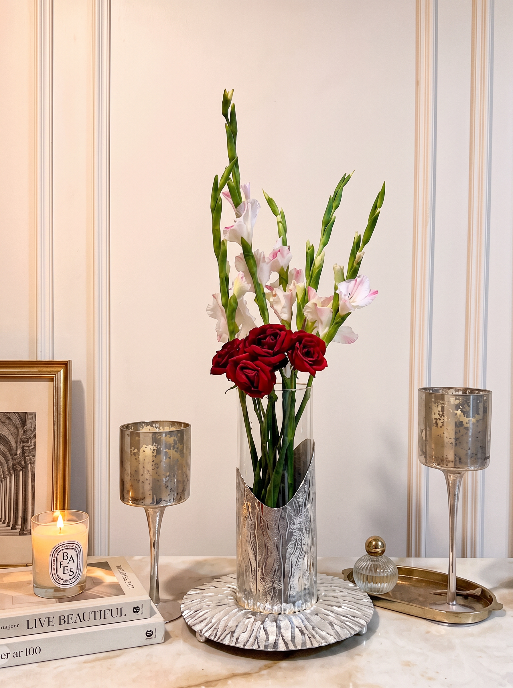 Sylva sculptural silver vase by ROSARIO